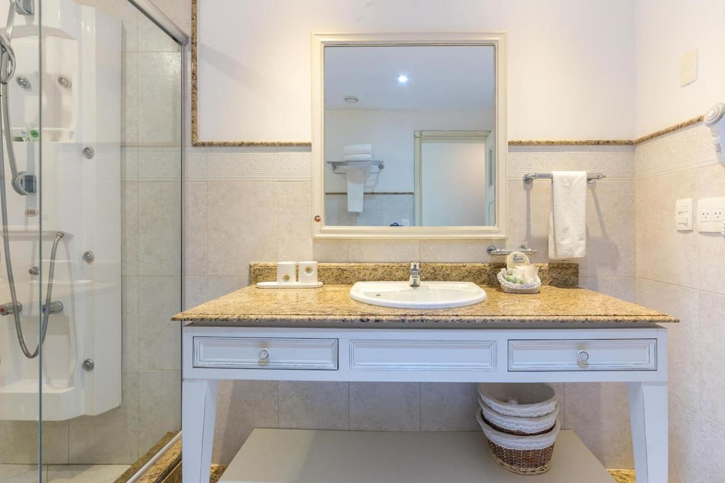 Cobertura Luxuosa Dentro De Resort - Direto Com Proprietario - Ilcmaster Florianópolis الغرفة الصورة